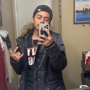 Meet your Posher, Kevin